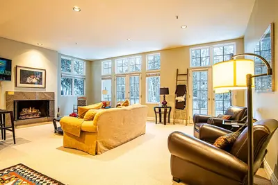 Image de Trail Creek Treasure - Luxury 3bd nr Sv Ski Lifts
