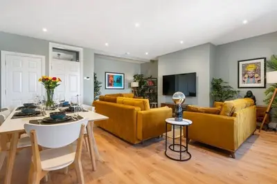 Image de Host & Stay | Upper Duke Street Apartment