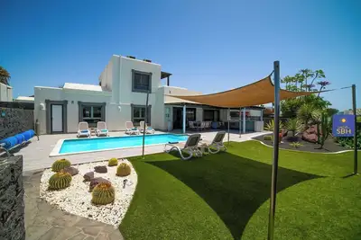 Image de 3 bedroom 3 bathroom, Beautiful property with Hot Tub and Air Conditioning