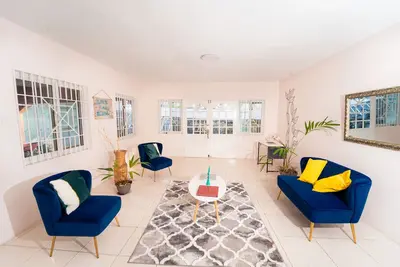 Image de BelleAir Seaview Breath-taking view of Runaway Bay, access to all amenities