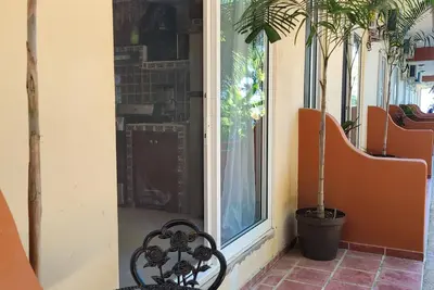 Image de One bedroom tiny condo Pb1 with huge pool! Extended stays get discounted rates!