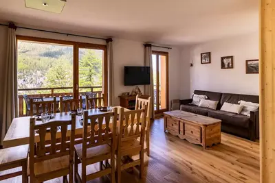 Image de Gemütliche und moderne Wohnung in Les Orres 1800