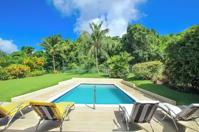 Image de Large 4-bed Family Friendly Home with Pool Just 2 mins from Beach - Chindwin