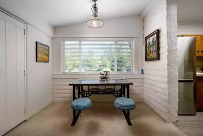 Image de Cheerful 2 bedroom 2 bath Cottage with fireplace