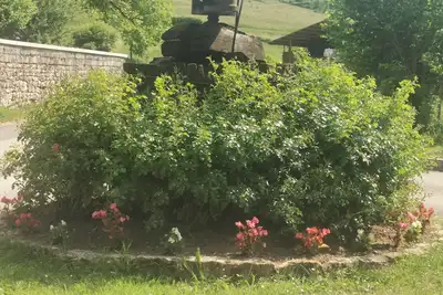 Image de La roche St roch, est un loft situé dans un village vigneron  🦋