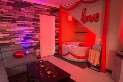 Image de Love House Spa 3 - Paris 93