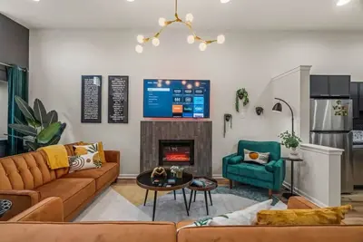 Image de Prime Old City Location | Family Friendly Oasis