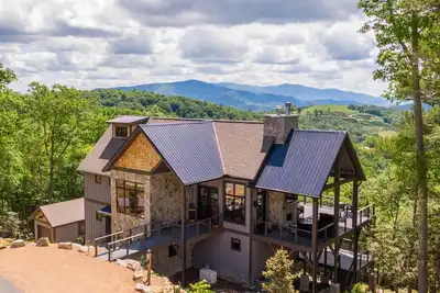 Image de Bucks and Bunnies at Eagles Nest - new, luxury with huge views, hot tub