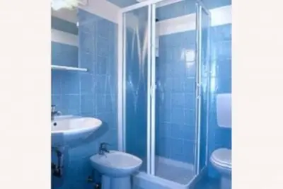 Comfortable 1 Bedroom Apartment With Large Terrace