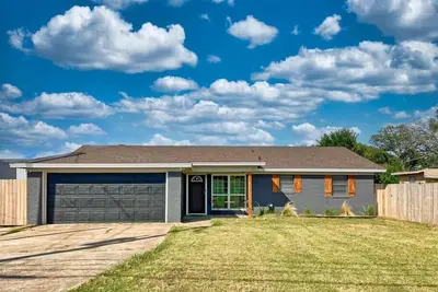 Image de New! Cozy Home 10 Min to Magnolia and Baylor