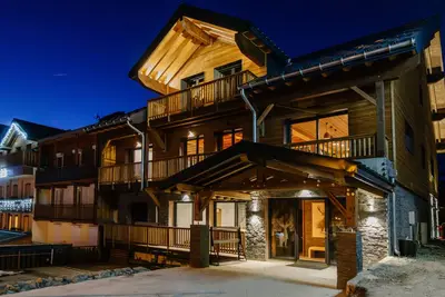 Image de Chalet haut de gamme au pied des pistes savoyardes