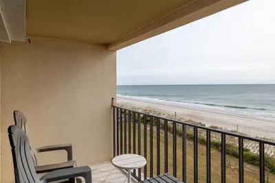 Image de Summer Winds A-303, Oceanfront Condo in Indian Beach, Nc!