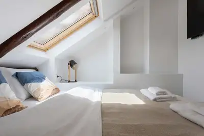 Image de Modern Loft with Gallery in City Center