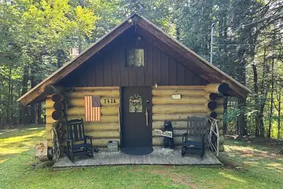 Image de Cabin in the Adk! Close the Great Sacandaga, Lapland Lake & Snowmobile Trails!