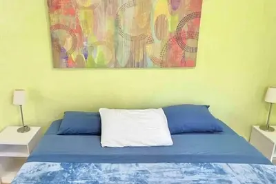 Image de Townhome with king bed near Ut\n\n