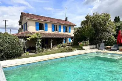 Image de New for 2024 - 4 bedrooms, private pool & large garden, amazing country views.