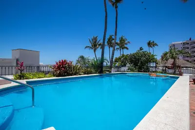 Image de Beachfront 1 Bedroom Condo
