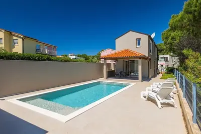 Image de Maison de vacances Premantura pour 1 - 4 personnes avec 2 chambres à coucher - Maison de vacances