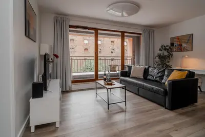 Waterlane Island Apartment 16