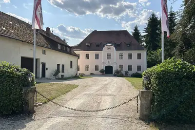 Image de Wohnen in Ehemaliger Brennerei auf Gut Holzhammer
