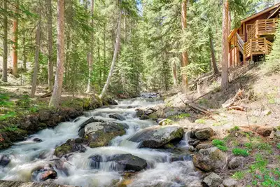 Image de Riverside Colorado Cabin w\/ Deck & Hot Tub