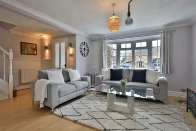 Image de Large 4 bed by River Thames