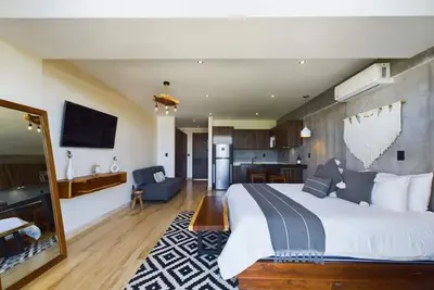 Image de Luxury Studio with Vip amenities, with Rooftop Pool & Fitness Center