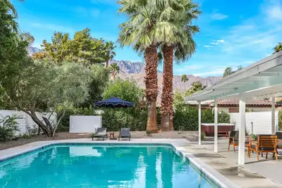 Image de New Palm Springs Movie Colony Private Oasis: Saltwater Pool, Spa, Stunning Views