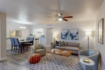 Image de Sports & Events Hangout Apt | Walk At&T Globe Life