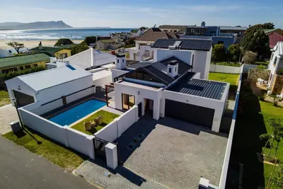 Image de Sitari on Sea, Kleinmond