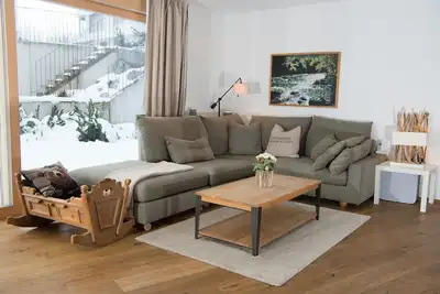 Image de Valmala holiday flat for 5 people and a family dog with fenced garden