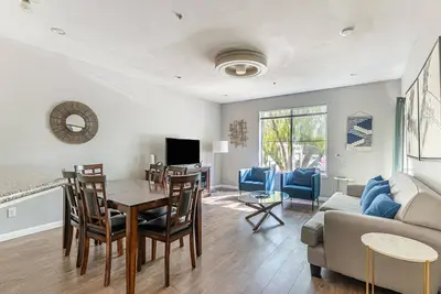 Image de Outstanding Sunnyvale 2br w/ Pool, nr Eclectic Dining, by Blueground