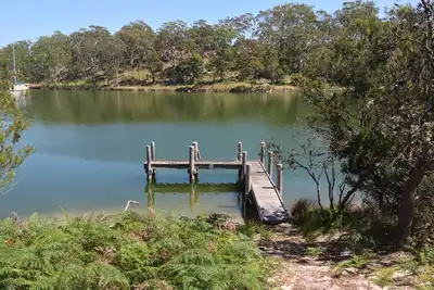 Image de Waterfront Property with Private Jetty in Bushland Setting