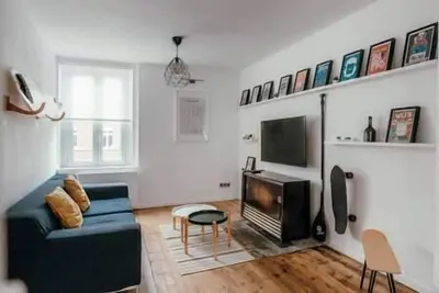 Charmant Duplex à Lille - 4 pers - Métro à 100m - Fibre, Duplex 4pers - 100m du métro - SmartTV - Fi
