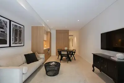 Image de City Living at it's Finest on Clarence