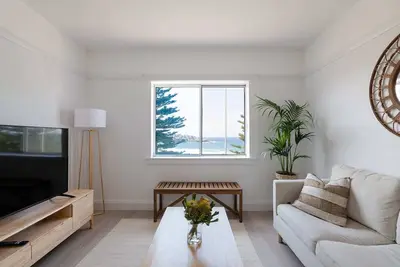 Image de Bondi Beachfront Bliss