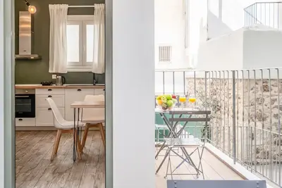 Image de Central5 1bd Apt Garden Next to the Metro B2