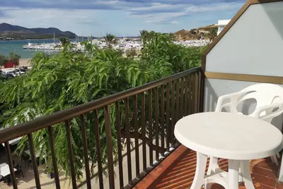 Castellar 46 2º - Apartamento en el centro del Port de Llançà