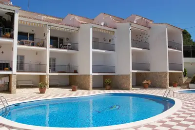 Image de Cabioni - casa adosada con piscina comunitaria, cerca de la playa de Grifeu.