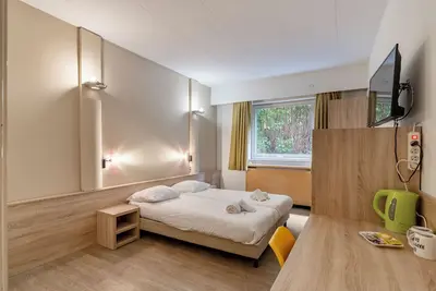Image de Sleep & Go Bruxelles Sud - Chambre Économique - Lits jumeaux
