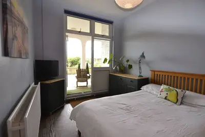 Image de Appartement-Standard-Apartment 6 Dog Friendly-Salle de bain privée séparée