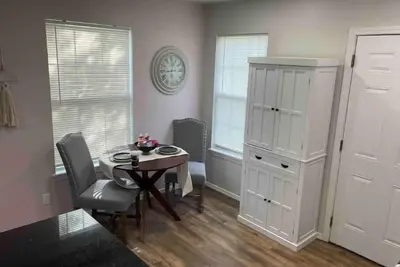 Image de Modern Boho Cottage - 2 Br\/1 ba
