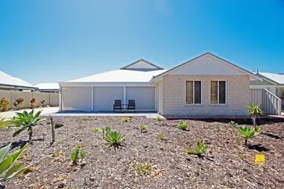 Image de Fishface Retreat: 4 Br, 2 Ba House in Jurien Bay, Sleeps 8