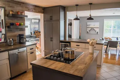 Image de Maison 4 chambres toutes saisons, au bord de l'eau à Shediac