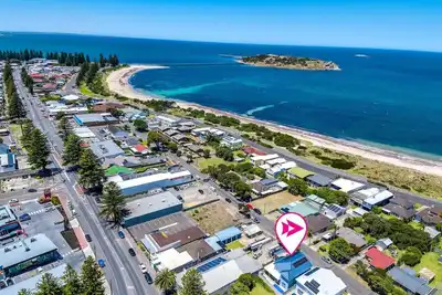 Image de 35 Newland St Victor Harbor - Coastal Gem at Victo
