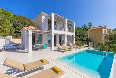 Image de Villa Effi Lourdata