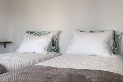 Image de Discover Milfontes - room in modern Family House