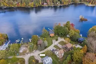 Image de Berkshire Ski House on Lake Garfield w/Ht By Great Barrington