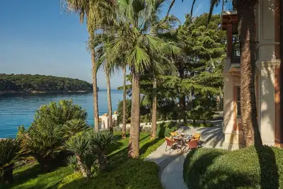 Image de Villa Mirasol - Huit Chambres Villa, Couchages 16
