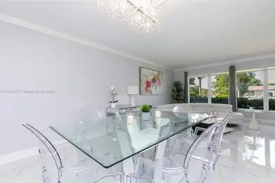 Image de Your Ultimate Getaway in Hollywood, Fl. : Luxe retreat just 1 mi. to the beach!